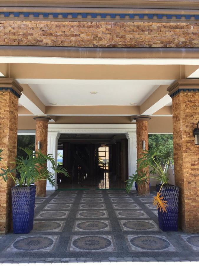 Em Royalle Hotel & Beach Resort Сан-Хуан Экстерьер фото
